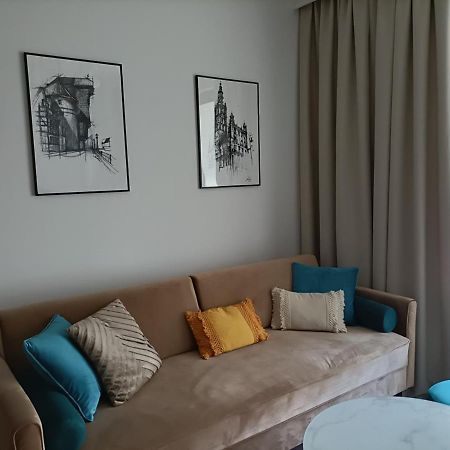 Ferienwohnung Apartament Zajezdnia Danzig Exterior foto