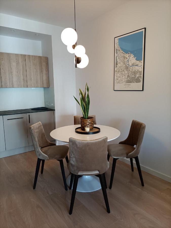 Ferienwohnung Apartament Zajezdnia Danzig Exterior foto