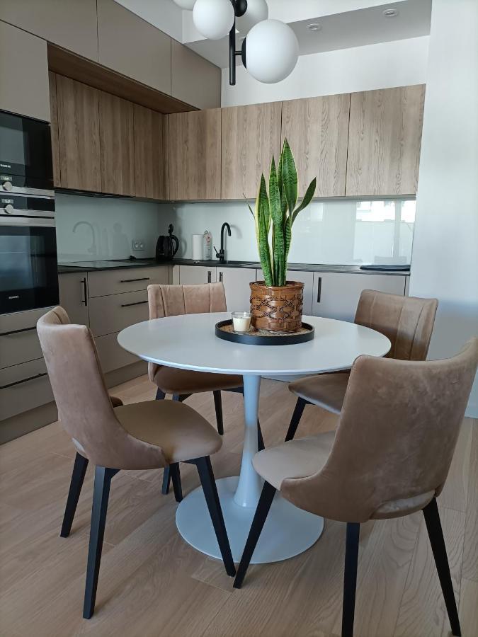 Ferienwohnung Apartament Zajezdnia Danzig Exterior foto