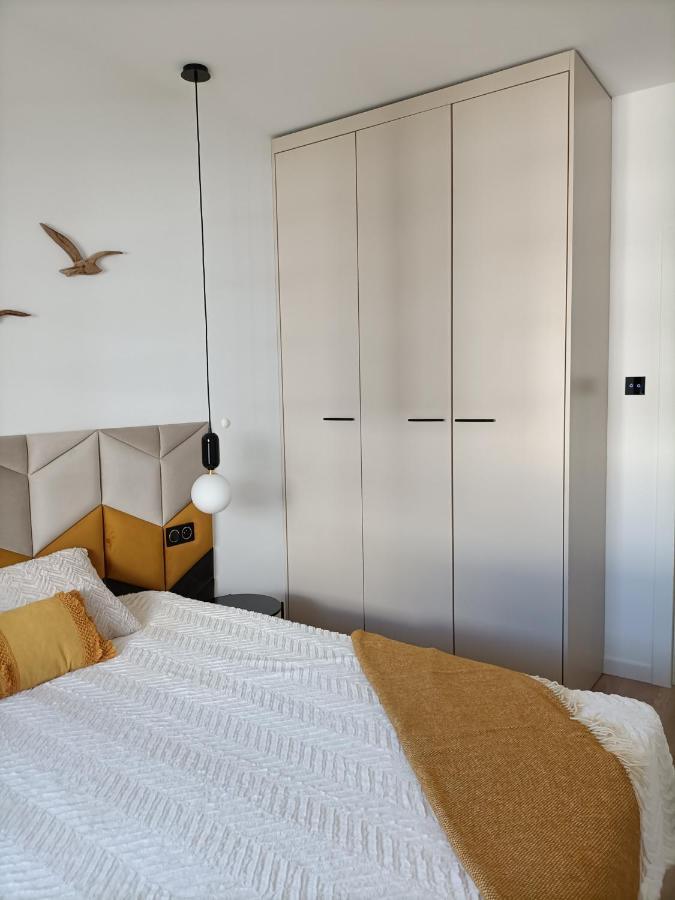 Ferienwohnung Apartament Zajezdnia Danzig Exterior foto