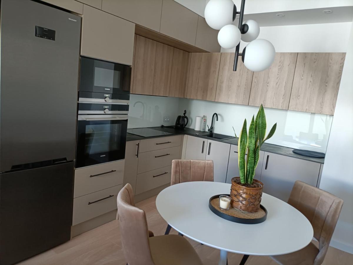 Ferienwohnung Apartament Zajezdnia Danzig Exterior foto